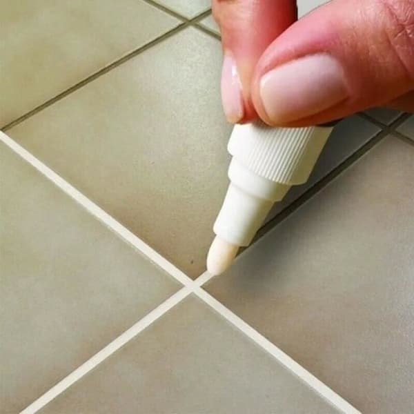 Vit permanent marker – vattentät målarpenna för däck, glas och sten