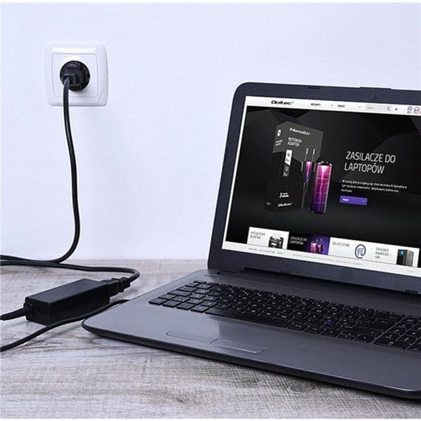 Qoltec Automatic Universal Power Adapter - AC 100-240 V - 90 Watt - Svart