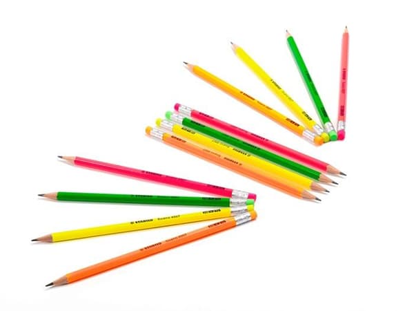 STABILO Kritor grafit 4B - Set med 96 flerfärgade