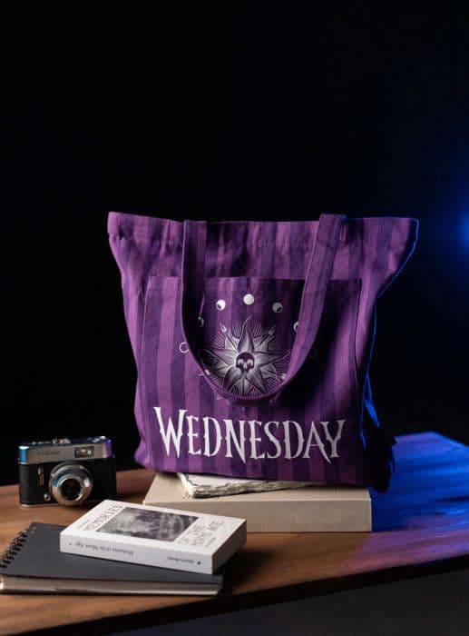 Handväska i tyg "Wednesday Premium".