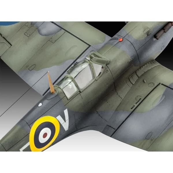 REVELL Model-Set Spitfire Mk.IIa - Modell