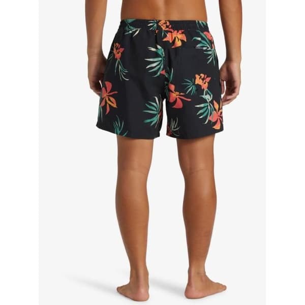 Quiksilver badbyxor för män. 100 % återvunnen polyester.