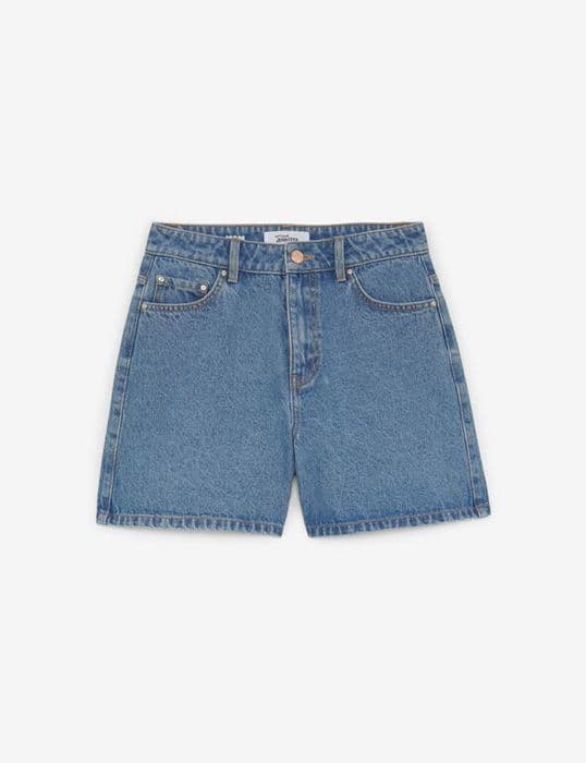 Kort mamma i jeans