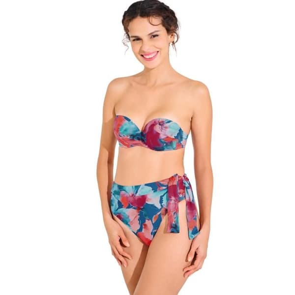 Bikinitopp dam Lisca Roma