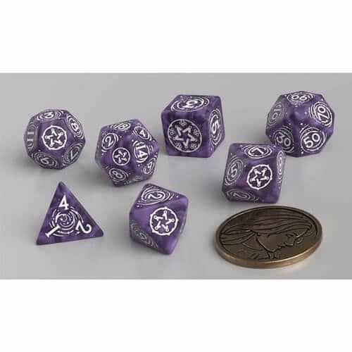 The Witcher Dice Set Yennefer Lila och krusbär