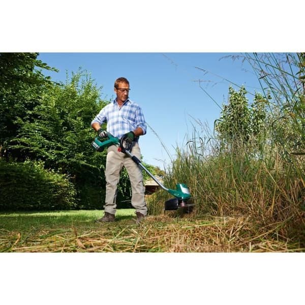 Bosch sladdlös strängtrimmer - AdvancedGrassCut 36 - 30 cm - Batteridriven - Grön