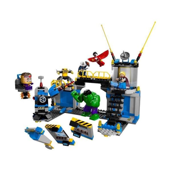 LEGO® Marvel Super Heroes 76018 - Labbförstörelse
