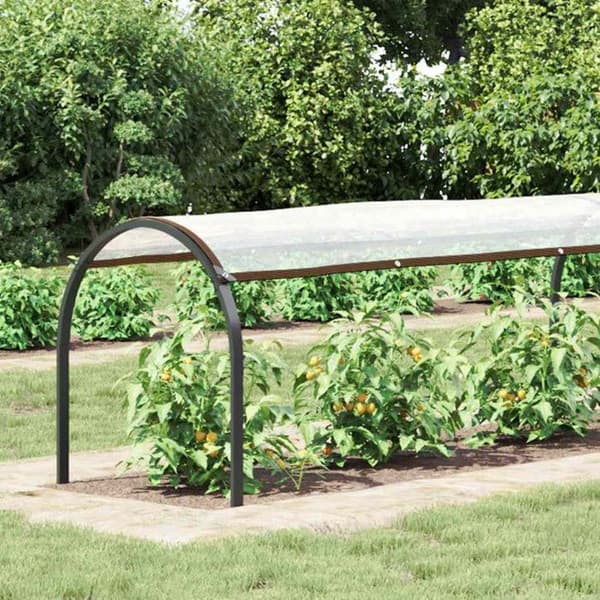 Skyddande växtskydd med öljett 1x10 m polyeten