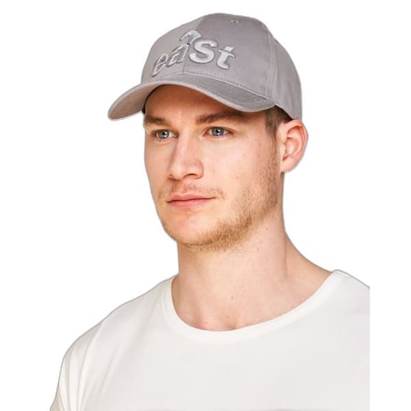 Casquette eaSt