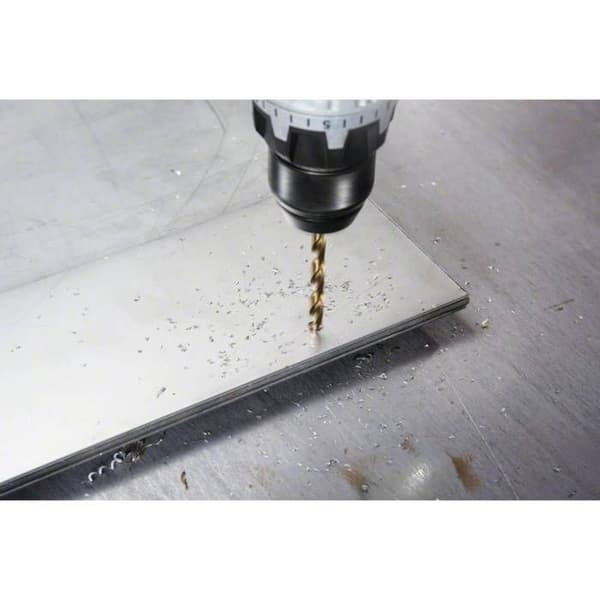 Set med 13 HSS-co robusta metallborrar ...