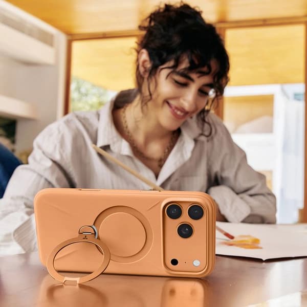 Coque Torras QPRO Silikonserie för iPhone 17 Pro - Matcha Grön
