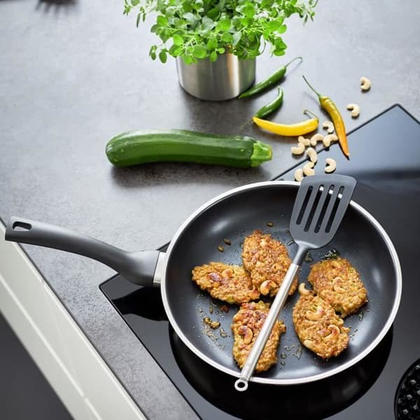 Stekpanna - Rösle - Basic Line - 2 liter - Rostfritt stål - ProPlex non-stick