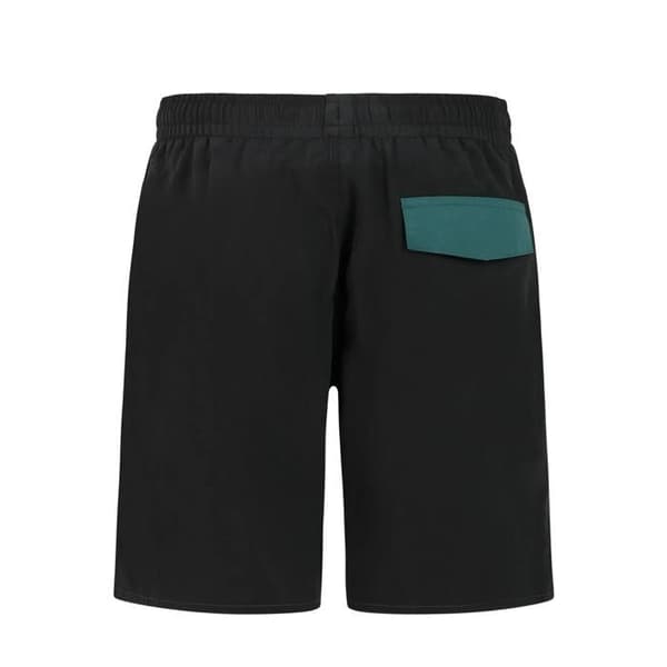 Badshorts barn Protest Garrix