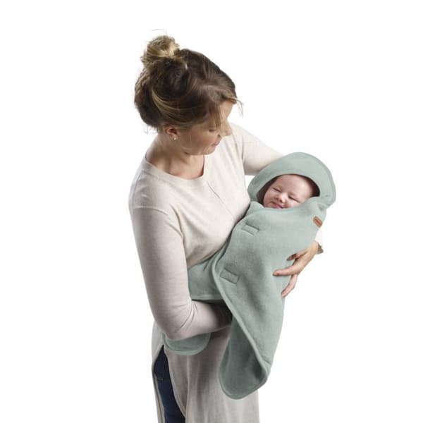 Mångsidig babyfilt BABYNOMADE i Salviagrön