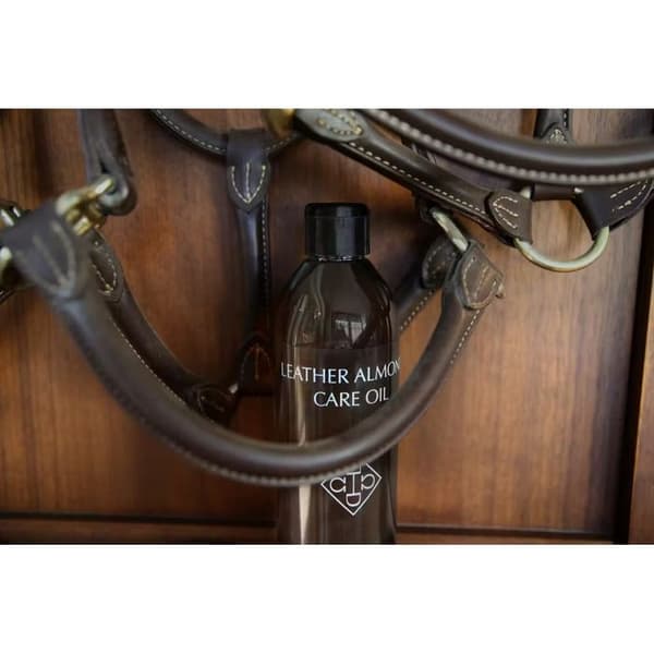 Mandel läderolja Grooming Deluxe