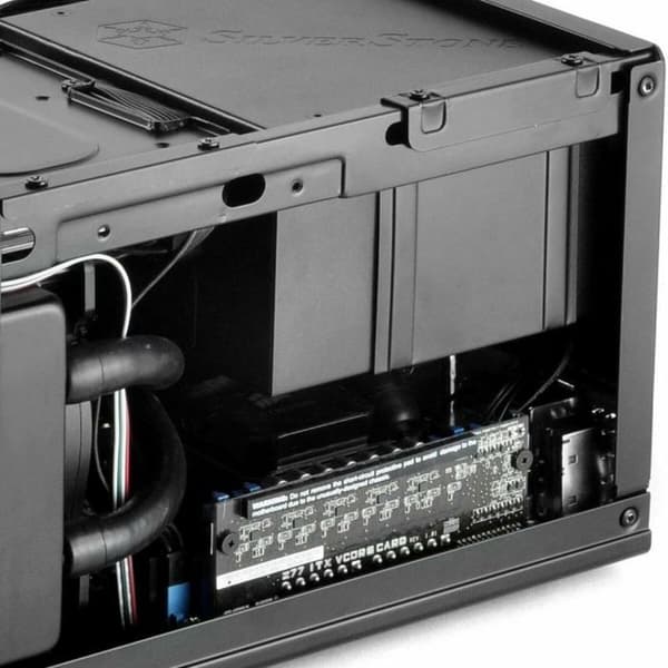 PC-chassi - SilverStone Technology - SST-SG13B-C - Kompakt Mini-ITX - USB Typ C - Mesh-panel