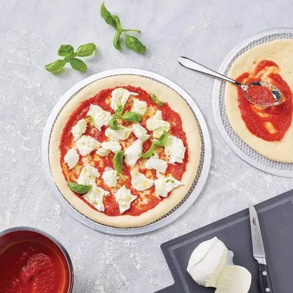Set med pizzaplattor och hjul - FACKELMANN PROFESIONAL