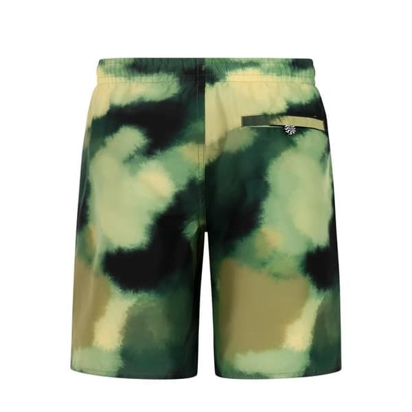 Badshorts barn Protest Emil