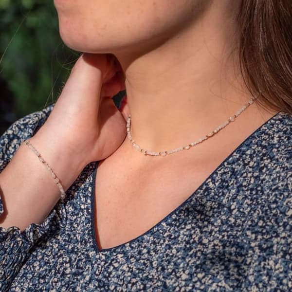 Collier Paloma i månstenar