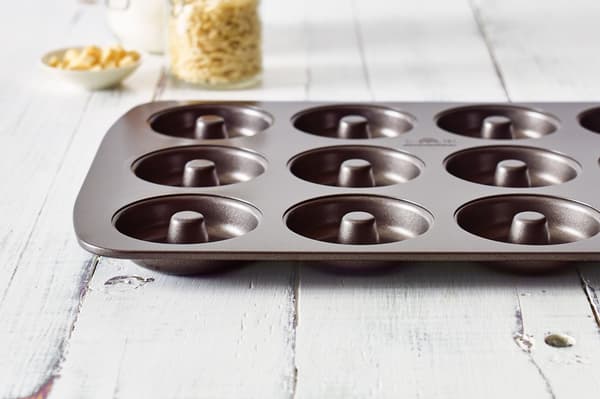Doughnutplåt - BIRKMANN - EASY BAKING - Kolfiberstål - Non-stick - 12 formar - Ø7cm, 37 x 26 x 2 cm