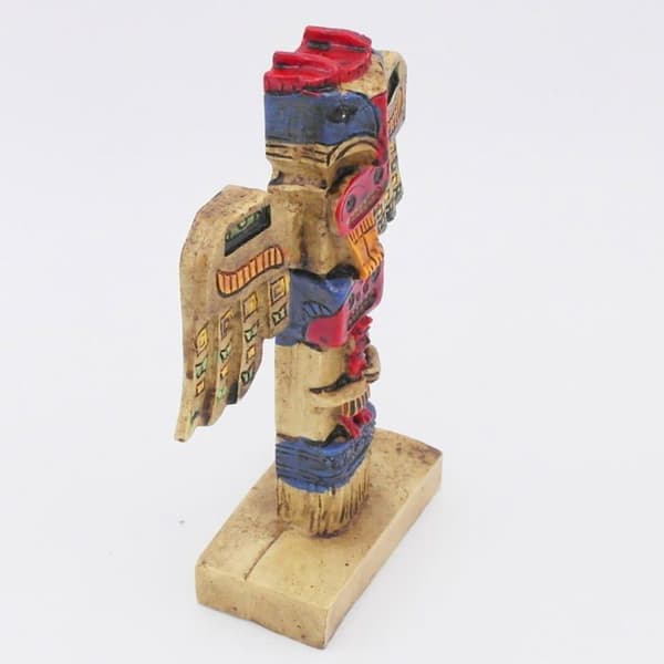 Staty - statuett Kocris casa