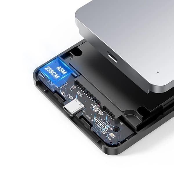 Hårddiskhus 2,5'' - UGREEN - CM300 - USB-C 3.0 - SATA 3.0 - 6 Gbit/s
