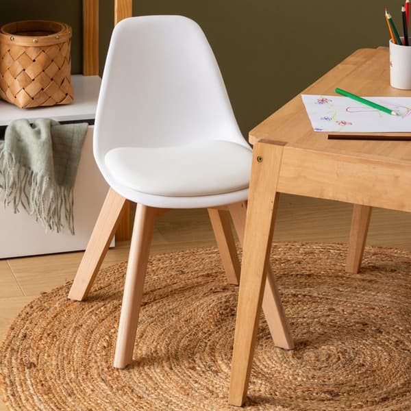 Barnstol "Baya" vit - Atmosphera Inredningsdesigner