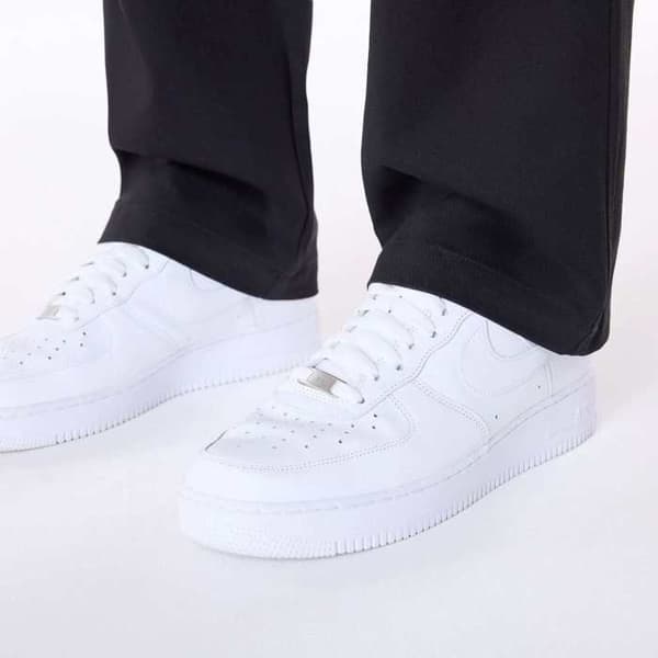 New Era chinos