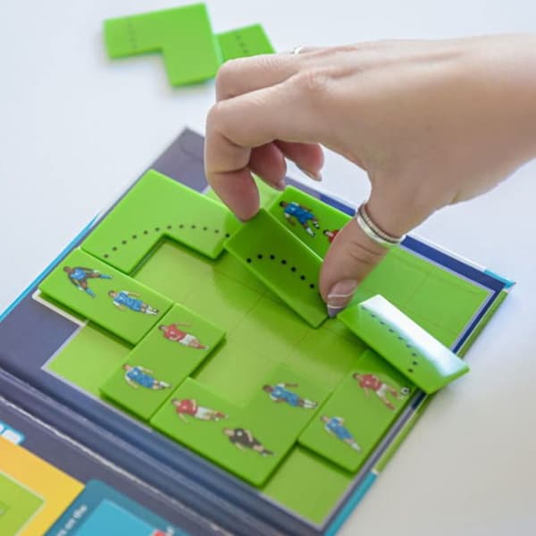 Resespel med magnetisk pussel Goool 6+, Smart Games