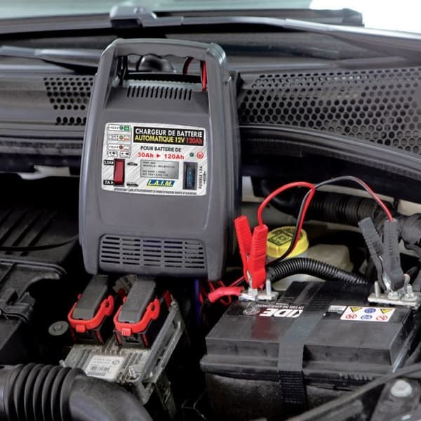 BATTERILADDARE 12V 120AH AUTOMATISK (10A)
