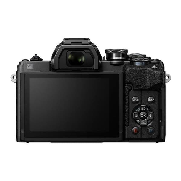 OLYMPUS OM-D E-M10 IV SVART NAKEN