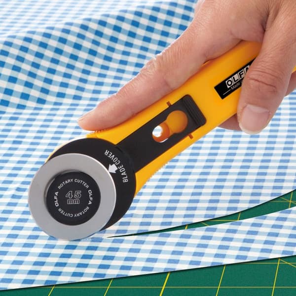Rotary cutter - OLFA - RTY-2/DX - 45 mm blad - Ergonomisk - Skärprecision