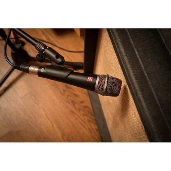 Dynamisk mikrofon - V7 X - Superkardioid - 40Hz-19kHz - Idealisk för instrument
