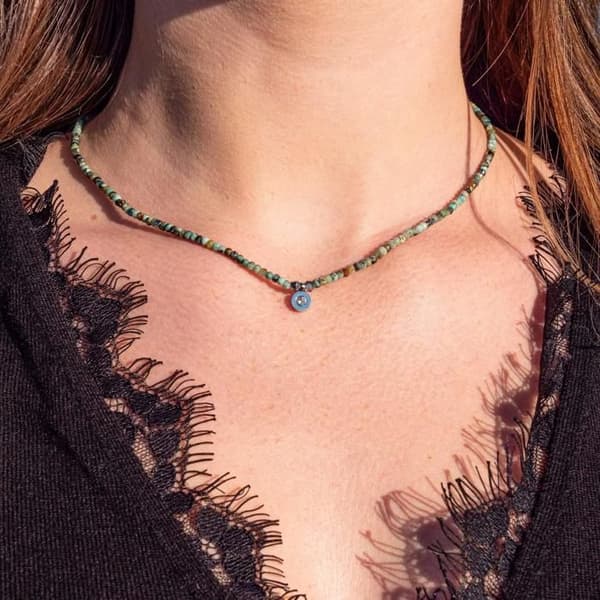 Collier LUMIA i afrikanska turkospärlor