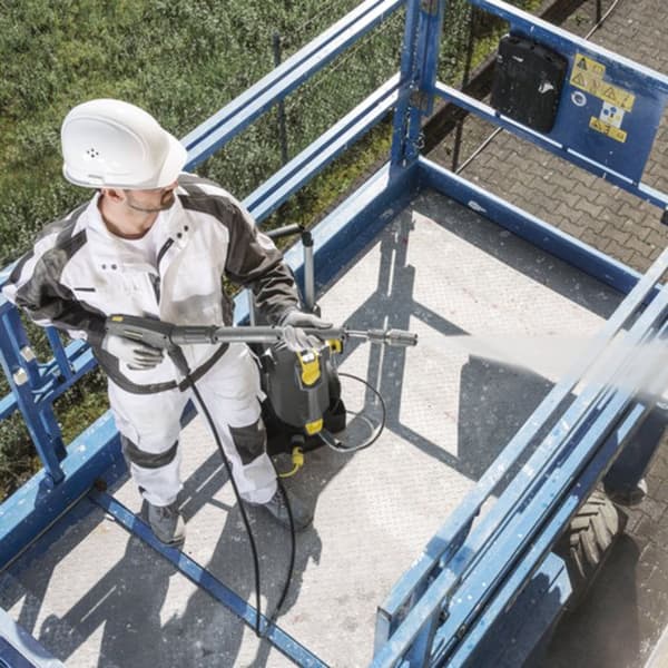 Professionell högtryckstvätt Karcher HD 5/15 C+ - Tryck 150 bar - Flöde 500 l/h - Version C+