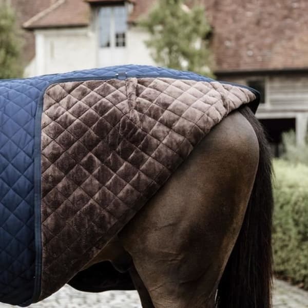 Kentucky stallmatta 200 g - marinblå - 165 cm