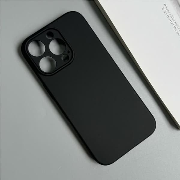 Silikonskal för iPhone 16 Pro Max - Svart