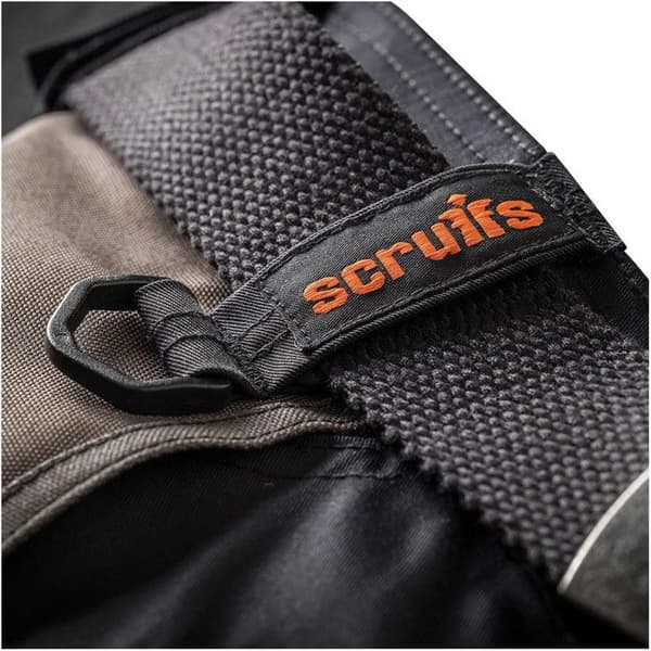 Arbetsbyxor - SCRUFFS - Pro Flex - Svart - Slimmad - Cordura-resistent