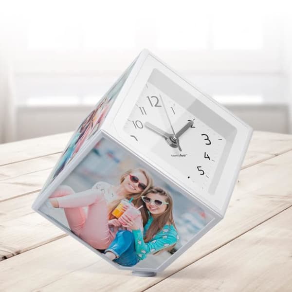 Anpassningsbar kubväckarklocka - Medium