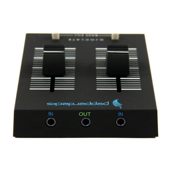 Pepperdecks DJOCLATE 2-kanals minimixer...