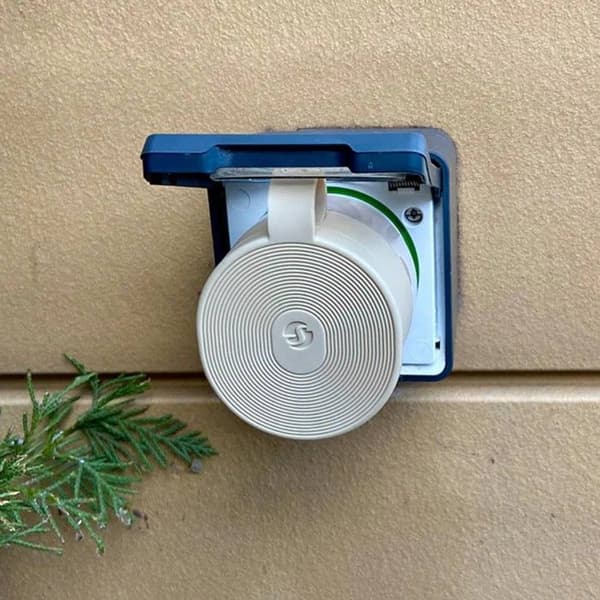 Smart Plug Shelly Z-Wave LR Utomhus Beige