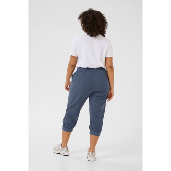 Kvinnor byxor KAFFE Curve Nana Capri