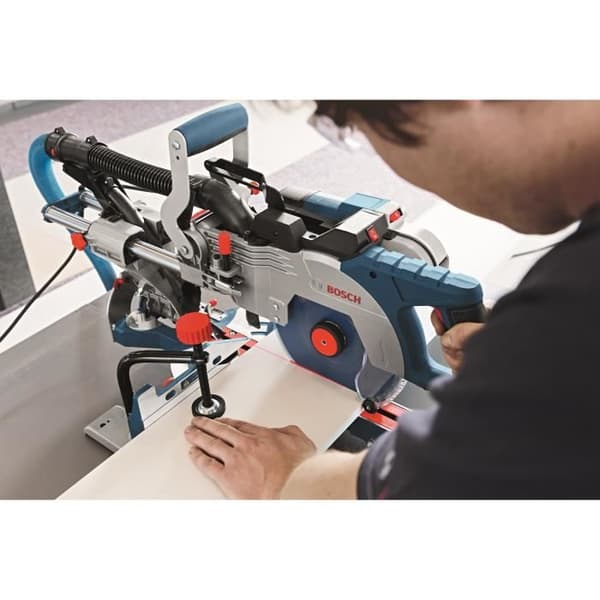 Bosch Professional GCM 8 SDE radialsåg 261mm diameter - 1600W - 0601B19200