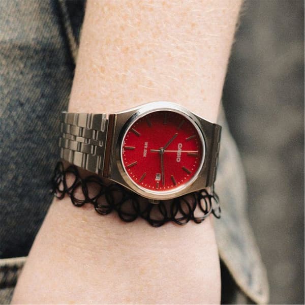 Klocka - CASIO - MTP-B145D - Man - Mörk Rosa - Kvarts - Analog