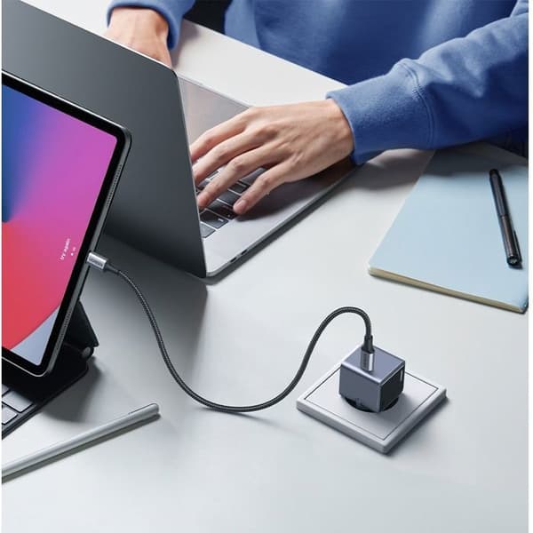 GaN väggladdare - UGREEN - USB-C - 30W - Grå