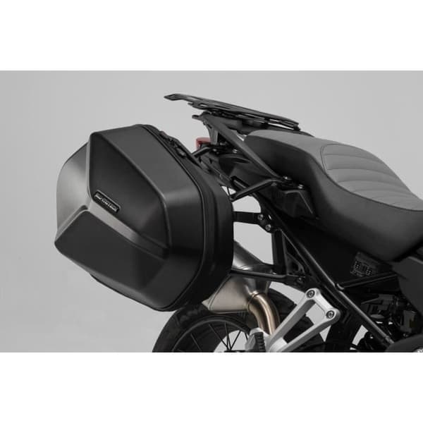 Ett par SW-Motech Aero Abs sidofodral Triumph Tiger 800 (10-)