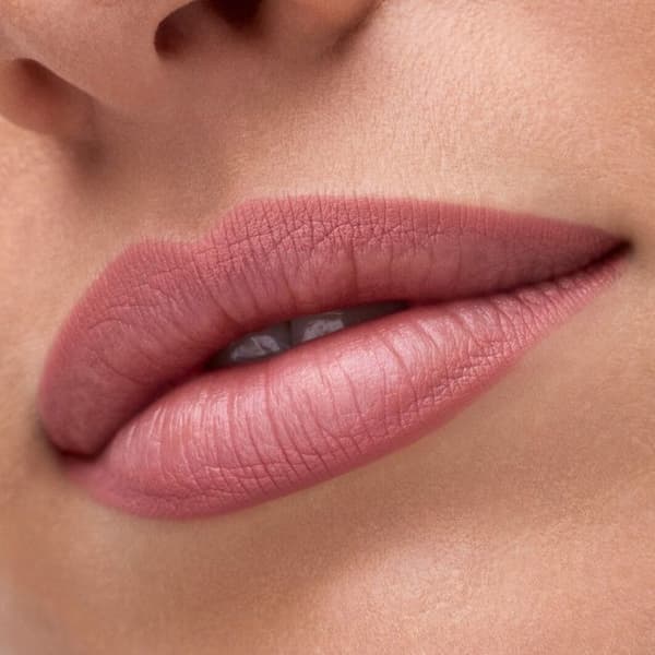 Läppstift Gel Glide långvarig läppstift nr 100 - Bare Trace 1,5 g