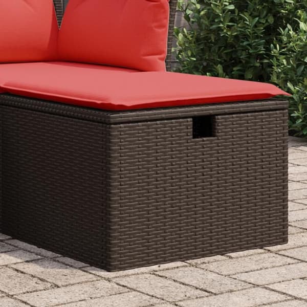 Trädgårdspuff med brunt kudd 55x55x37 cm i poly rattan