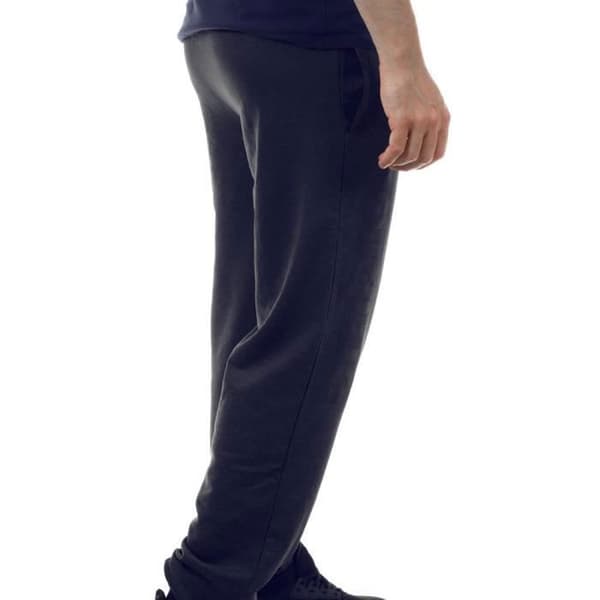 Joggingbyxor - UMBRO - Tidlös passform - Lätt lös passform - Dragsko - 60% bomull