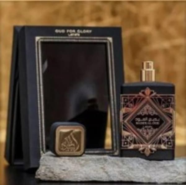 Mixed Eau de Parfum – Oud For Glory - Bade'e Al Oud - 100ml – Lattafa - Badee Al Oud